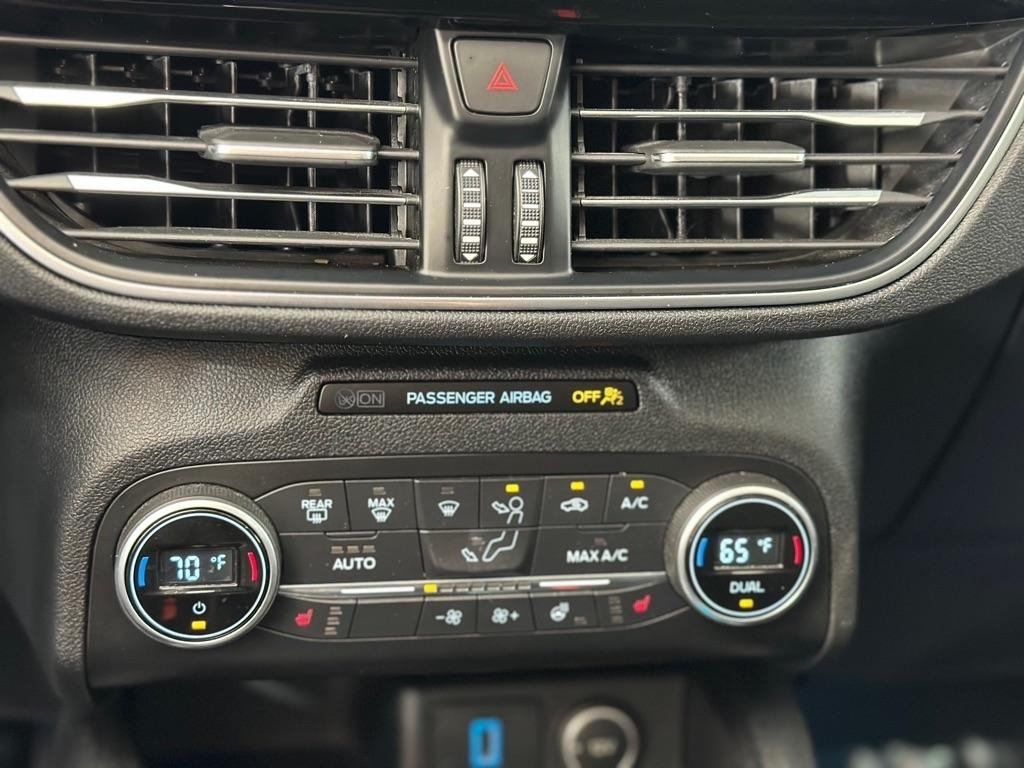 Ford Escape Titanium 4WD 2020