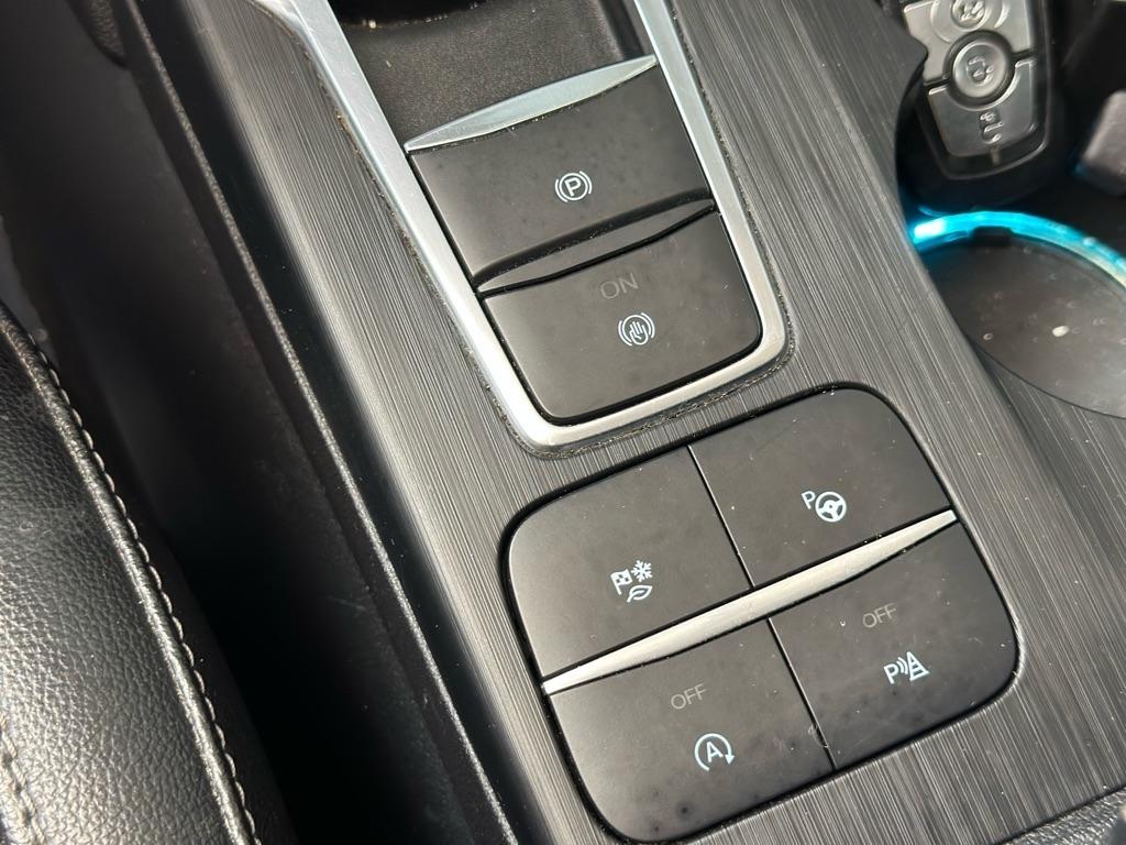 Ford Escape Titanium 4WD 2020