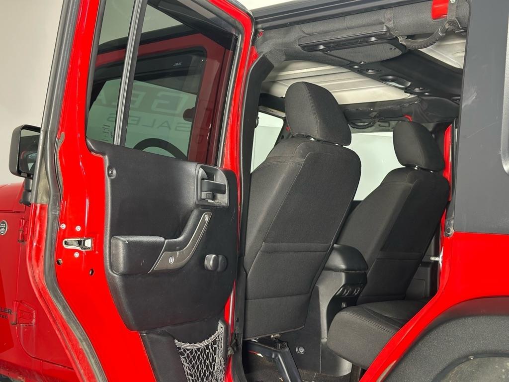 Jeep Wrangler Unlimited Sport 4WD 2015