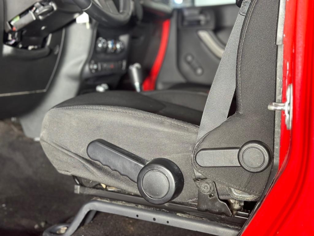 Jeep Wrangler Unlimited Sport 4WD 2015