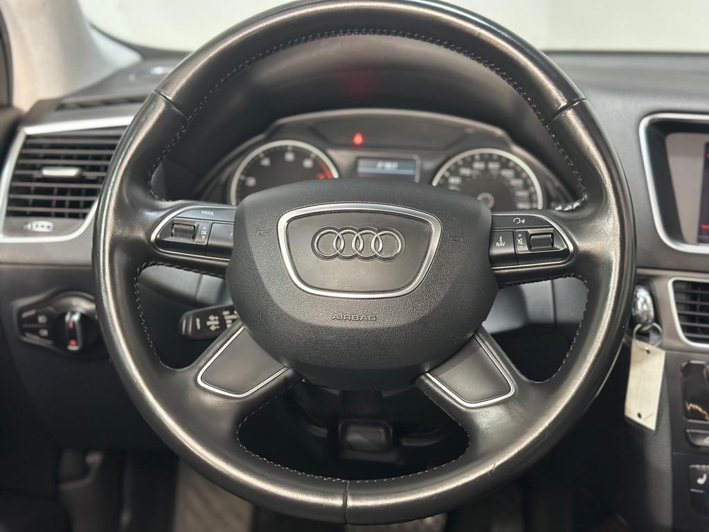 Audi Q5 2.0T Premium Plus quattro 2013