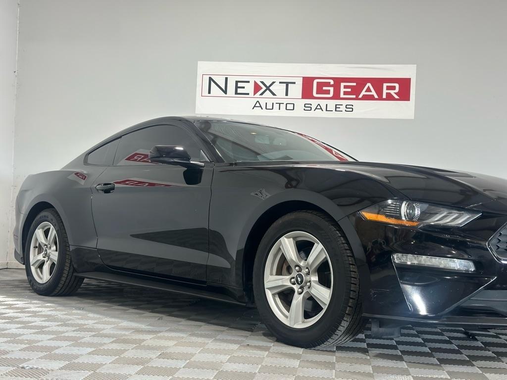 Ford Mustang EcoBoost Coupe 2018