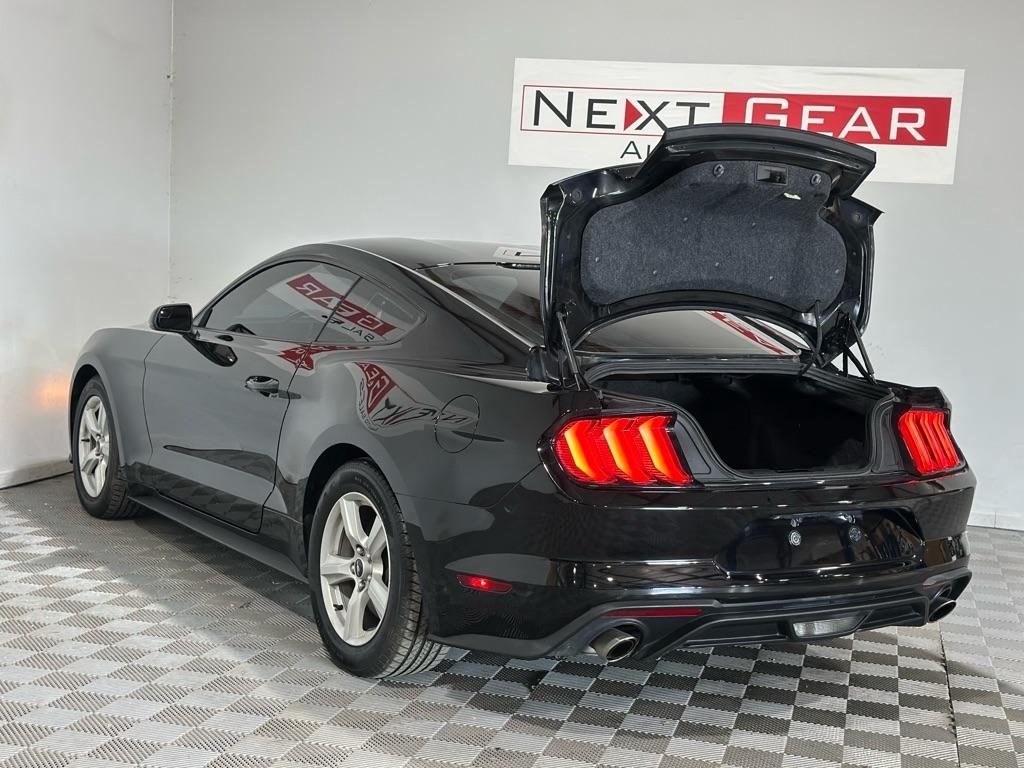 Ford Mustang EcoBoost Coupe 2018