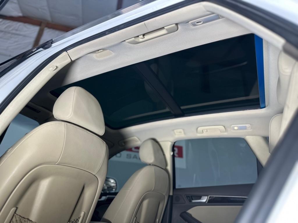 Audi Q5 2.0T Premium Plus quattro 2014