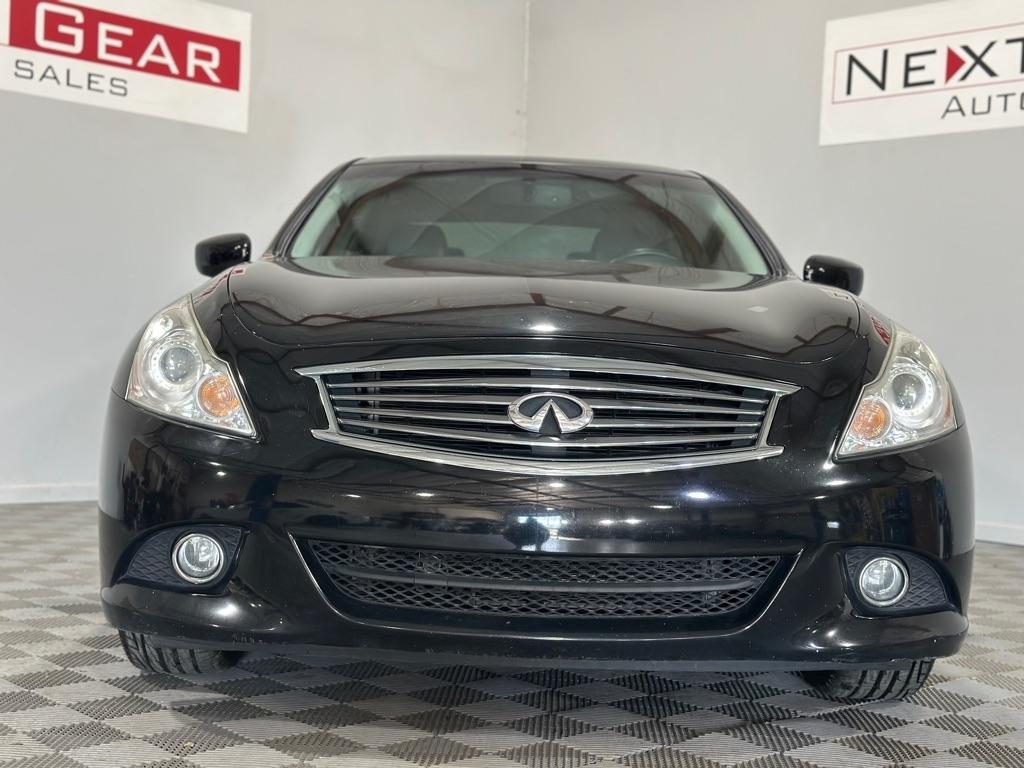 Infiniti Q40 RWD 2015