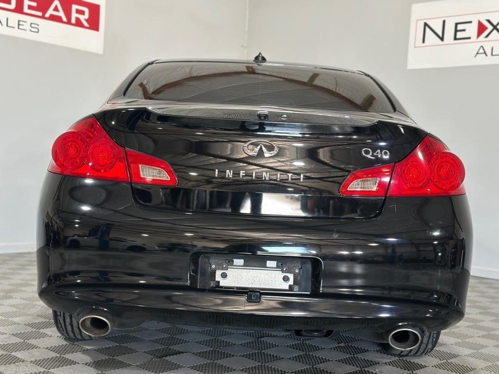 Infiniti Q40 RWD 2015