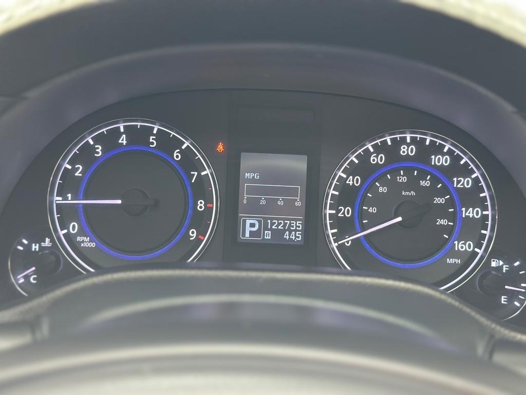 Infiniti Q40 RWD 2015