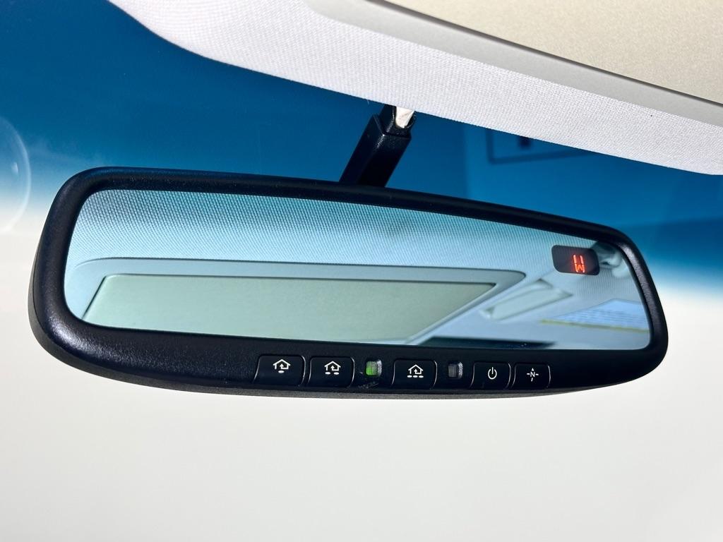 Infiniti Q40 RWD 2015