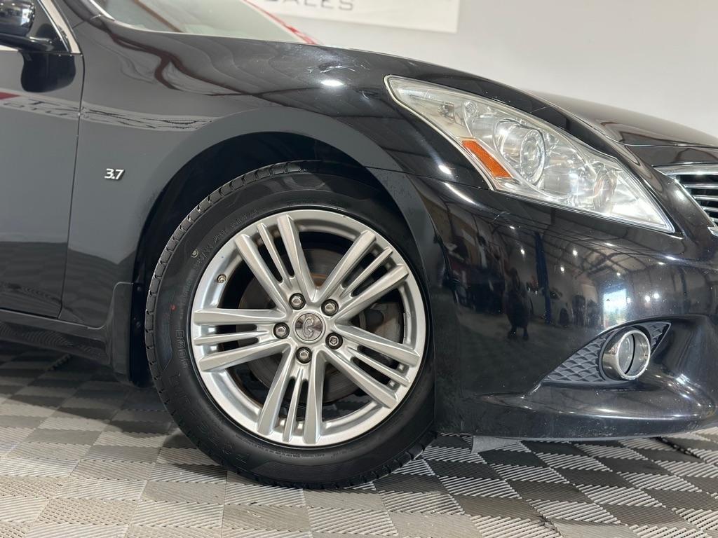 Infiniti Q40 RWD 2015