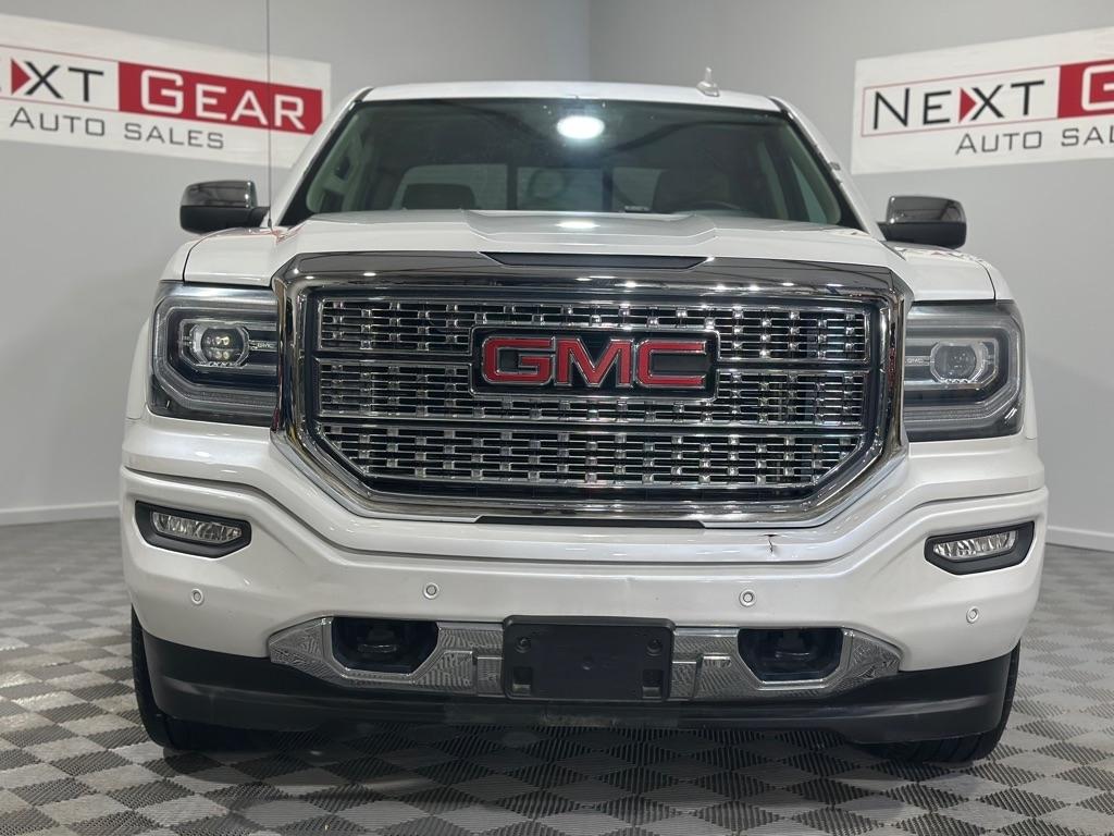 GMC Sierra 1500 Denali Crew Cab Long Box 4WD 2016
