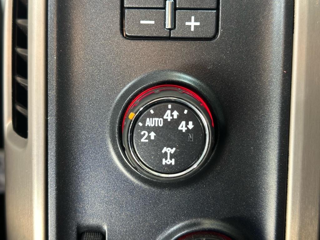 GMC Sierra 1500 Denali Crew Cab Long Box 4WD 2016