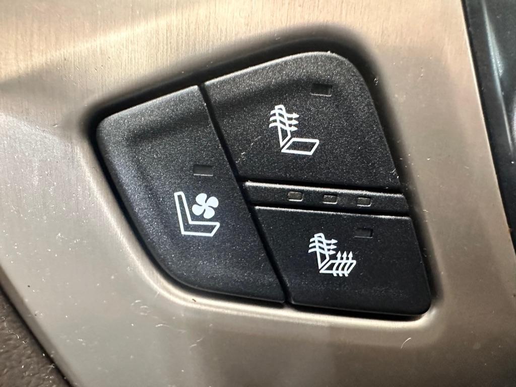 GMC Sierra 1500 Denali Crew Cab Long Box 4WD 2016