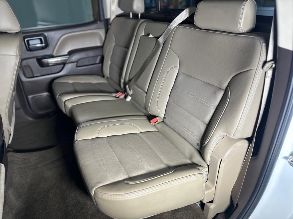 GMC Sierra 1500 Denali Crew Cab Long Box 4WD 2016