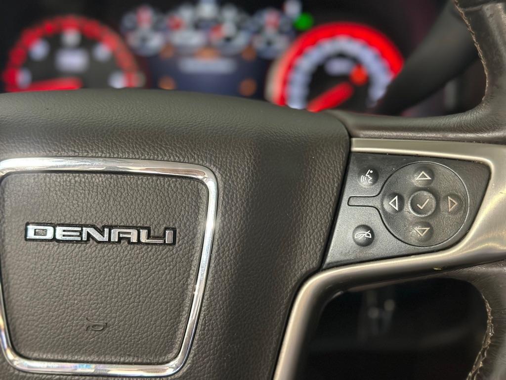 GMC Sierra 1500 Denali Crew Cab Long Box 4WD 2016