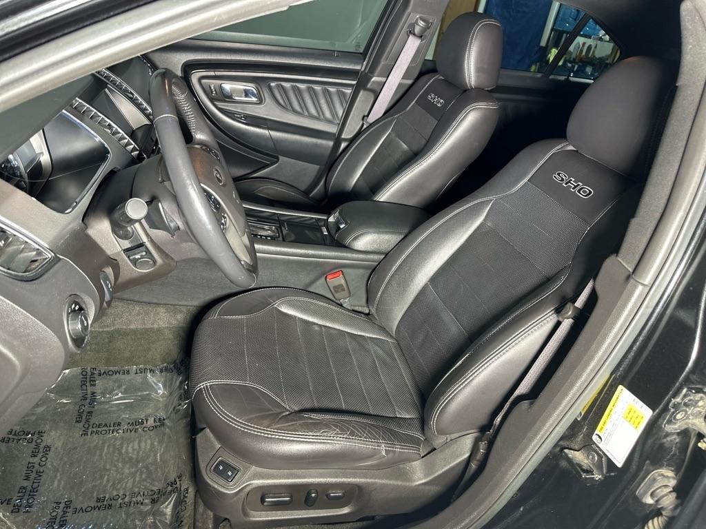 Ford Taurus SHO AWD 2013