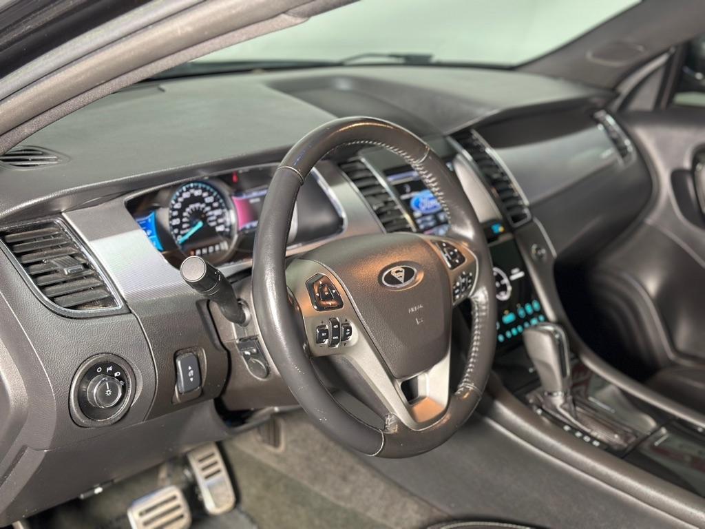 Ford Taurus SHO AWD 2013