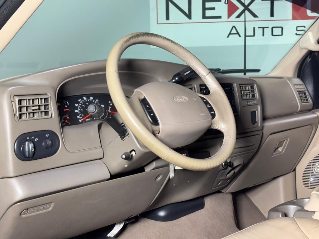 Ford Excursion Limited 4WD 2000