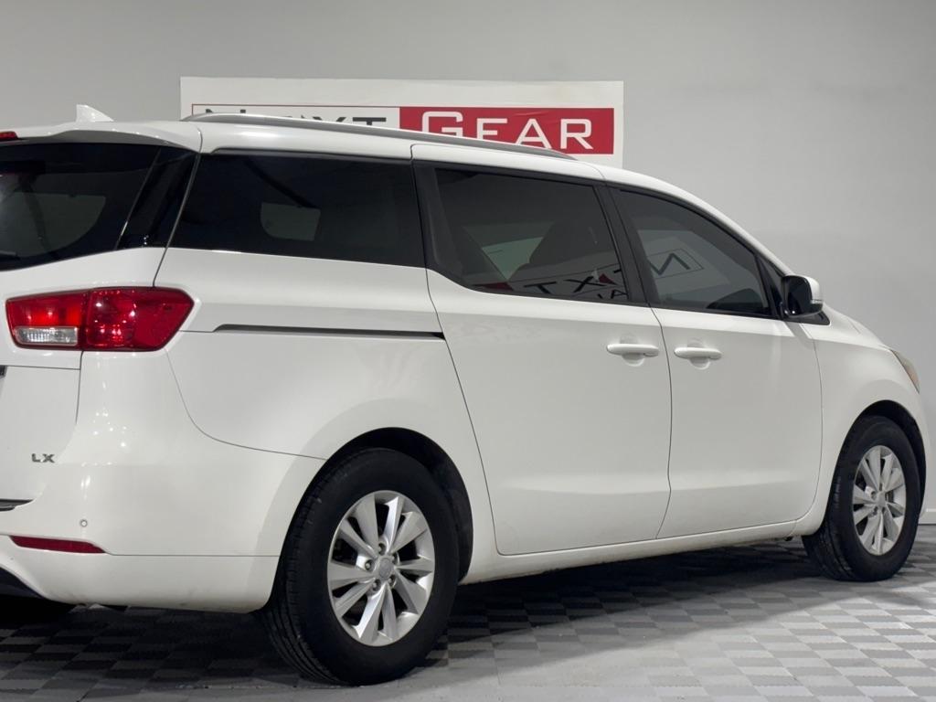 Kia Sedona LX 2016
