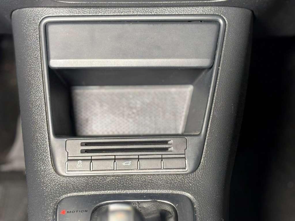 Volkswagen Tiguan S 4Motion 2011