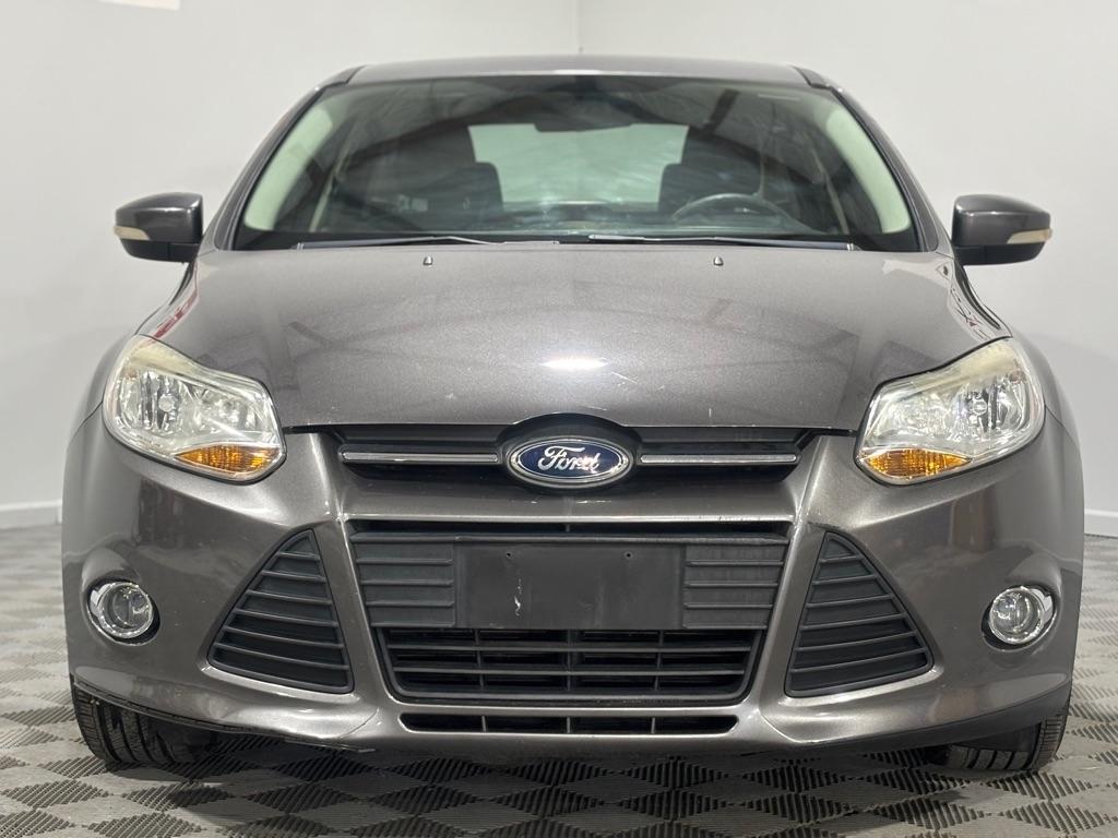 Ford Focus SE Sedan 2012