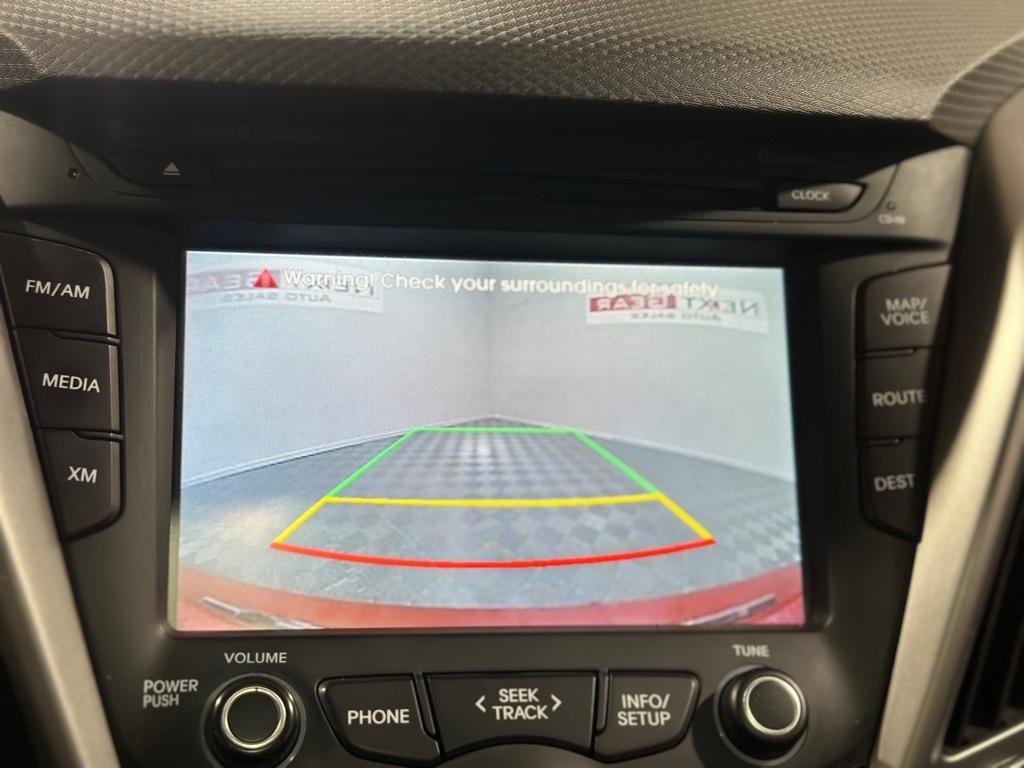 Hyundai Veloster Base 2013