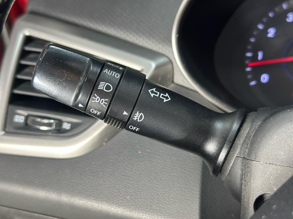 Hyundai Veloster Base 2013