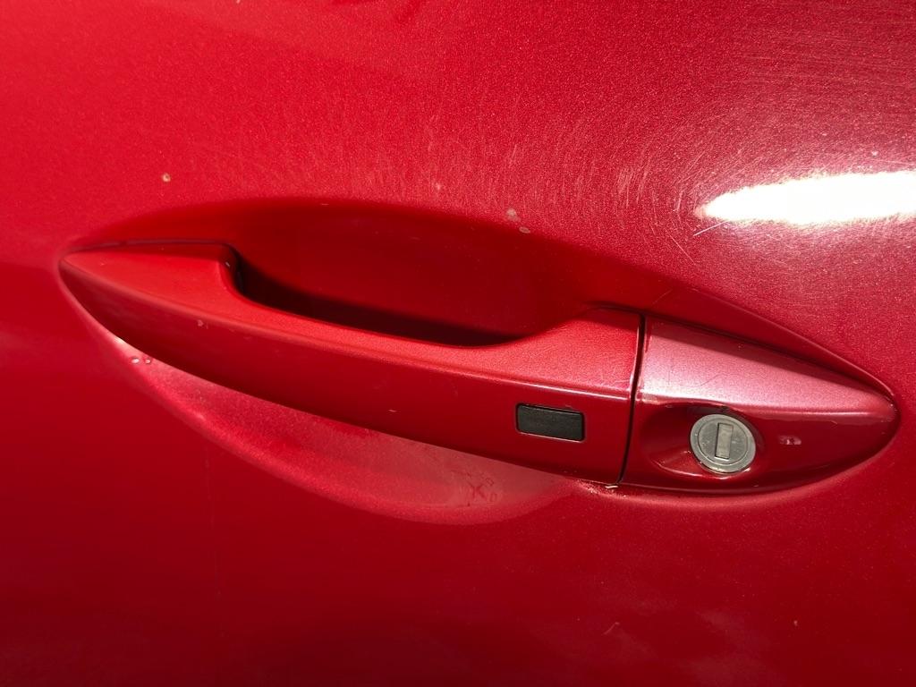 Hyundai Veloster Base 2013