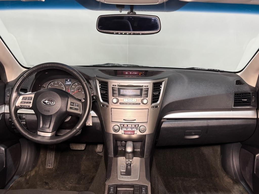 Subaru Outback 2.5i Premium 2013