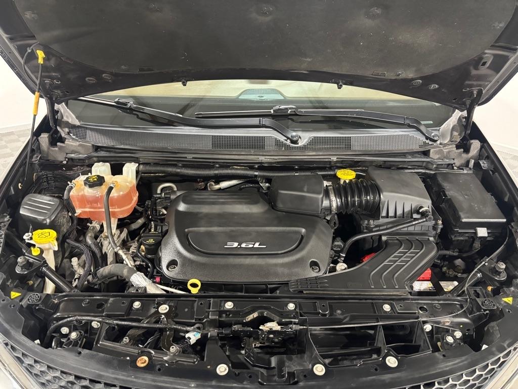 Chrysler Pacifica Limited 2017