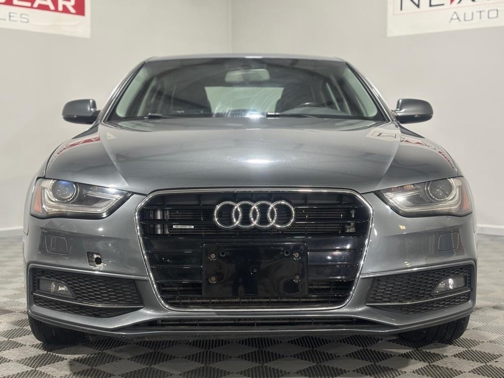 Audi A4 2.0T Premium quattro Sedan AWD 8A 2016