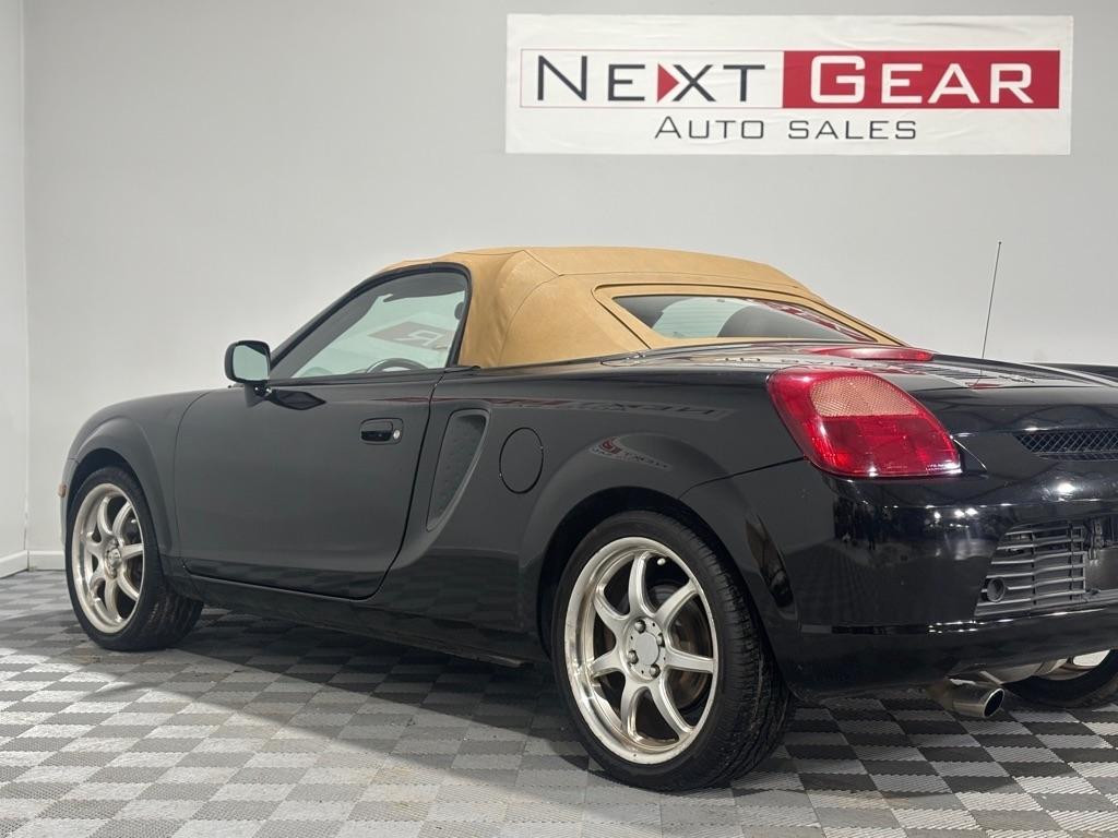 Toyota MR2 Spyder Convertible 2002