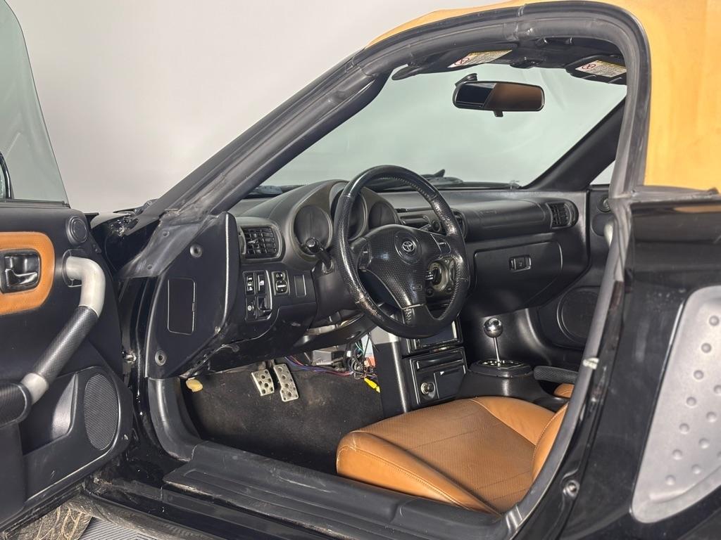 Toyota MR2 Spyder Convertible 2002