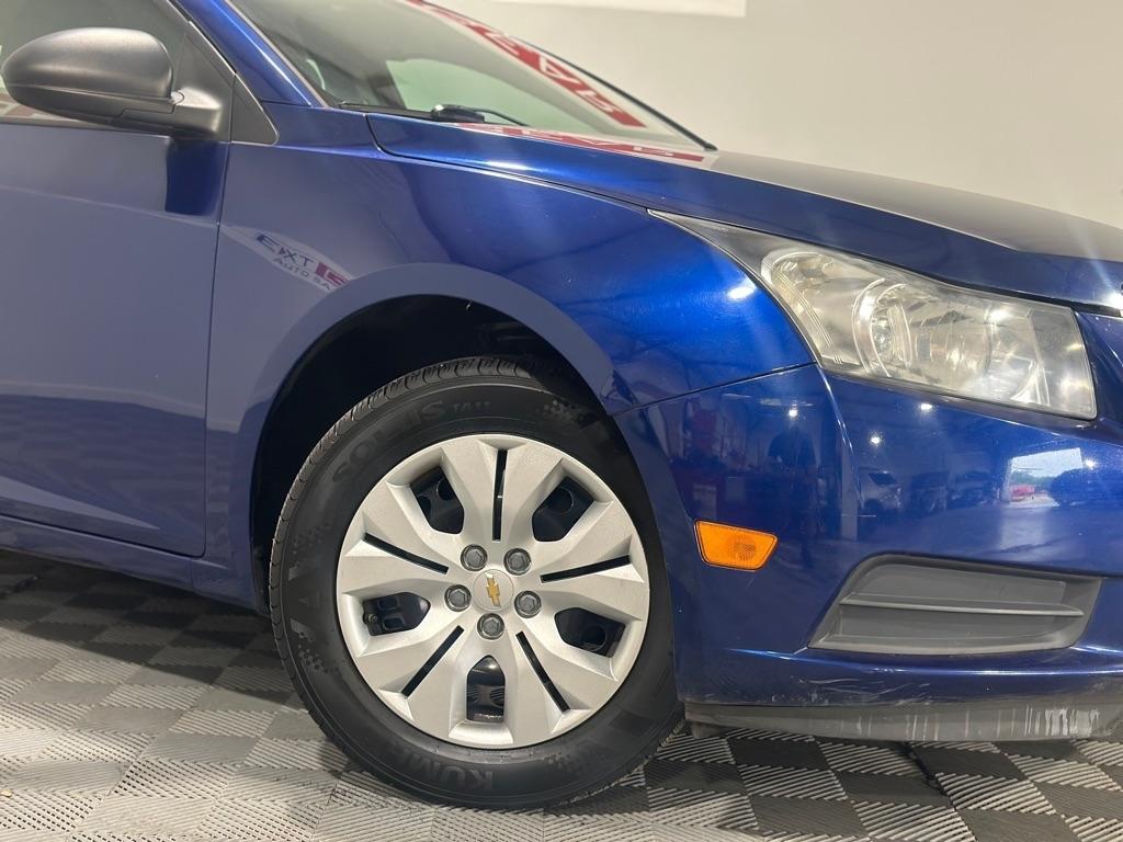 Chevrolet Cruze LS Auto 2013