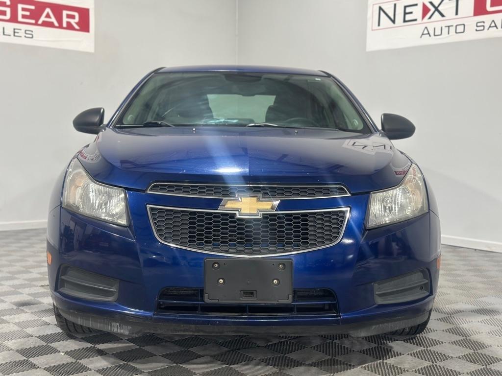 Chevrolet Cruze LS Auto 2013