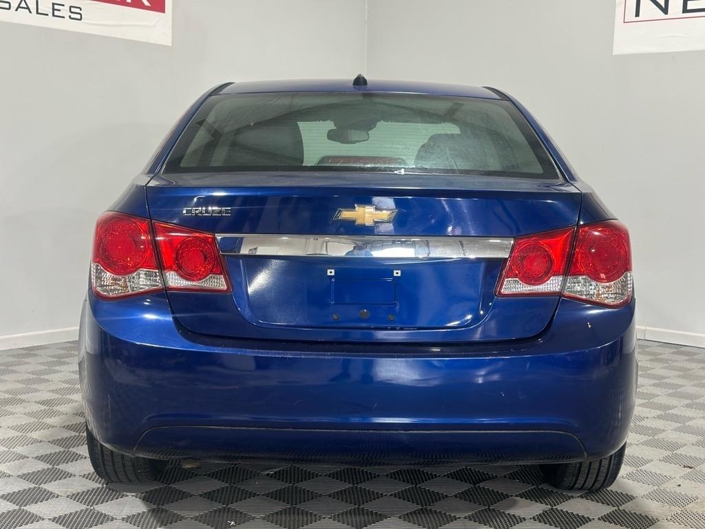 Chevrolet Cruze LS Auto 2013