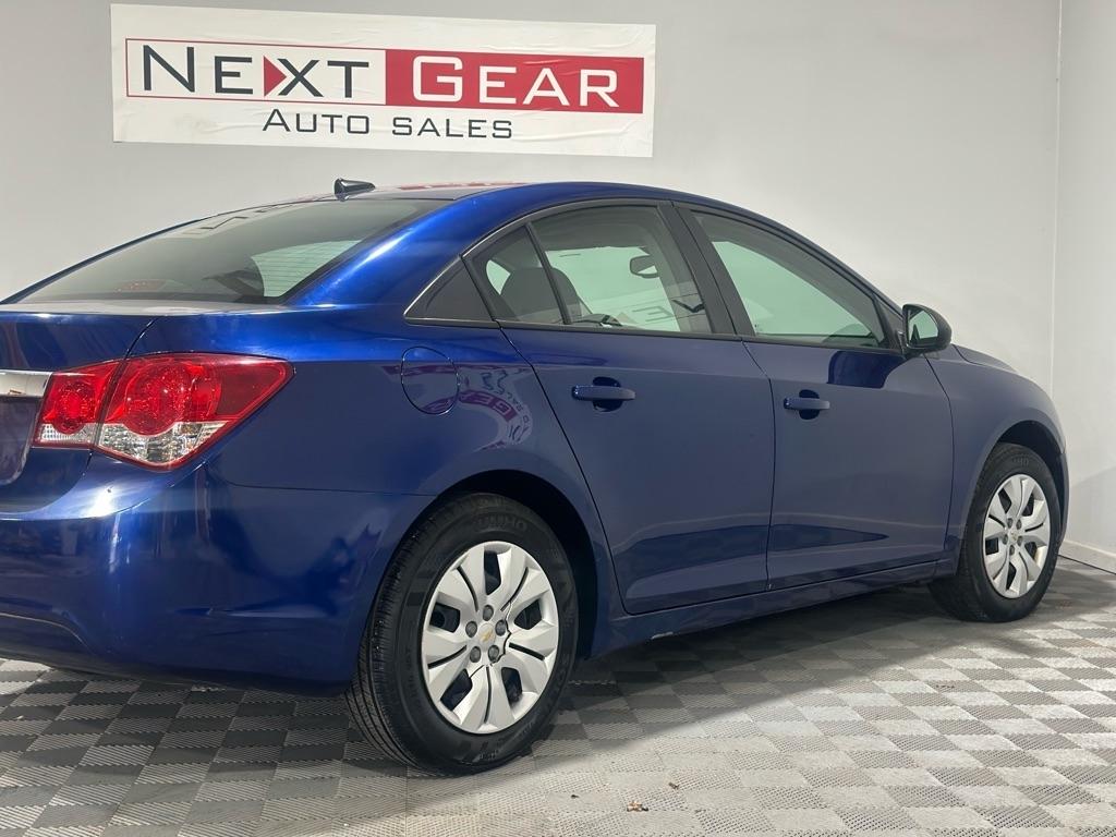Chevrolet Cruze LS Auto 2013