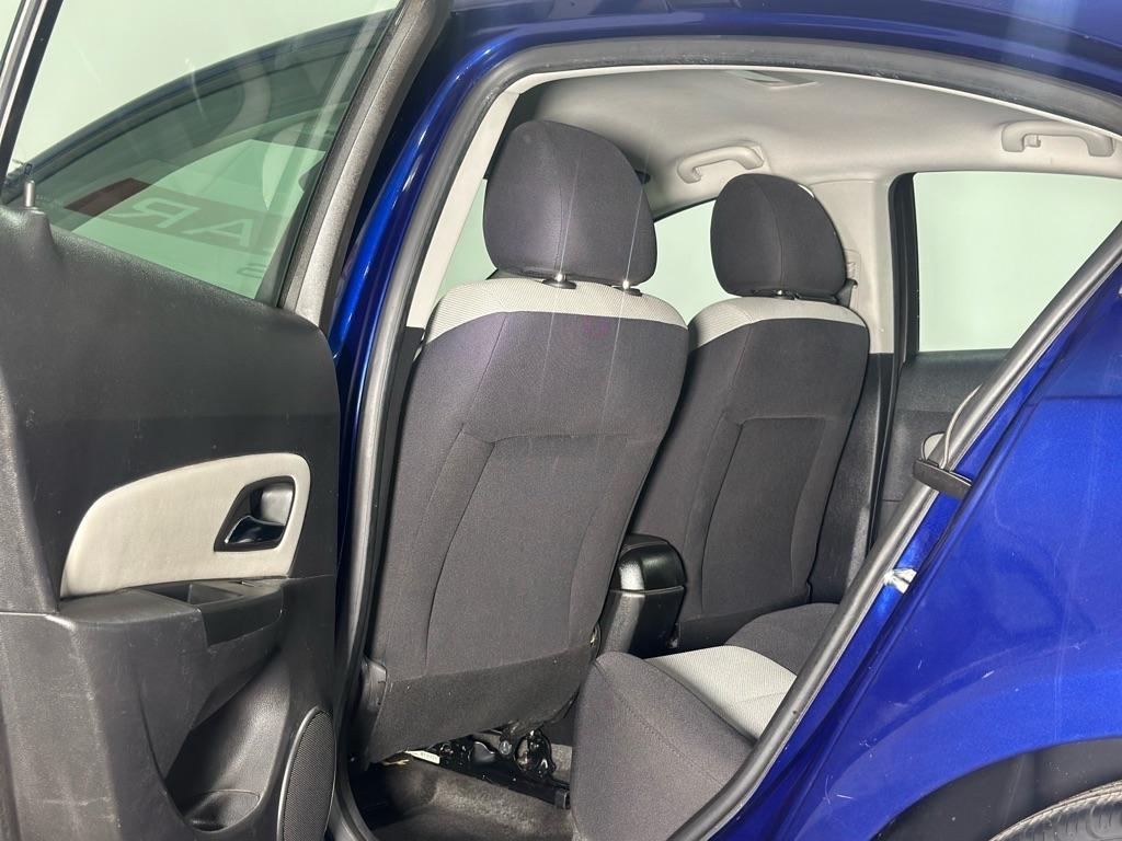 Chevrolet Cruze LS Auto 2013