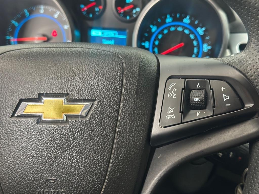 Chevrolet Cruze LS Auto 2013