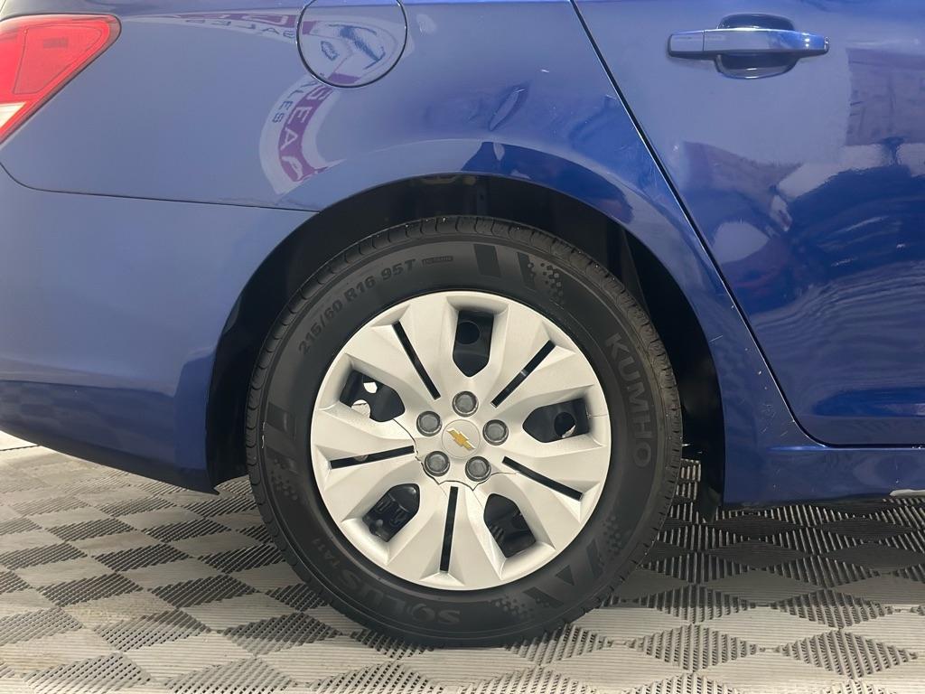 Chevrolet Cruze LS Auto 2013