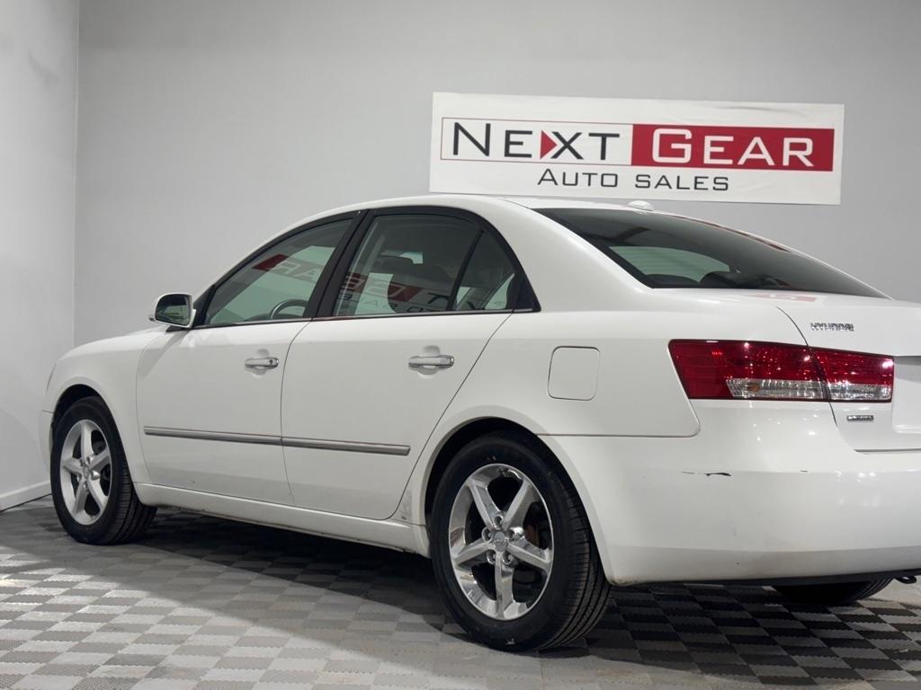 Hyundai Sonata SE 2008