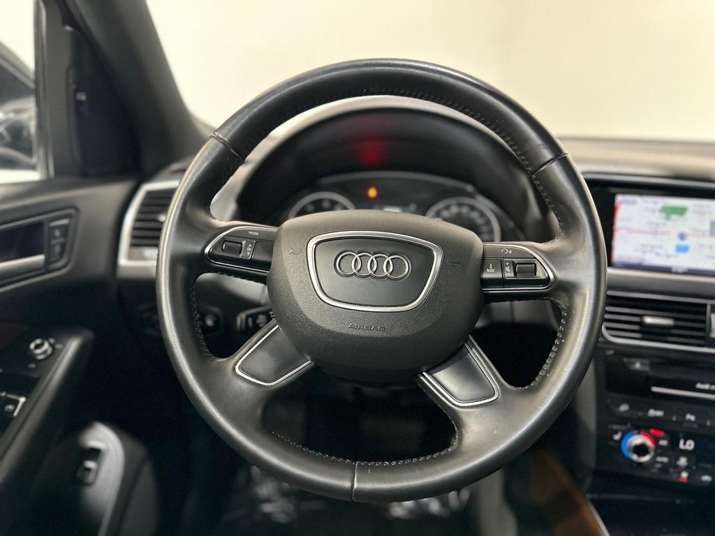 Audi Q5 2.0T Premium Plus quattro 2015