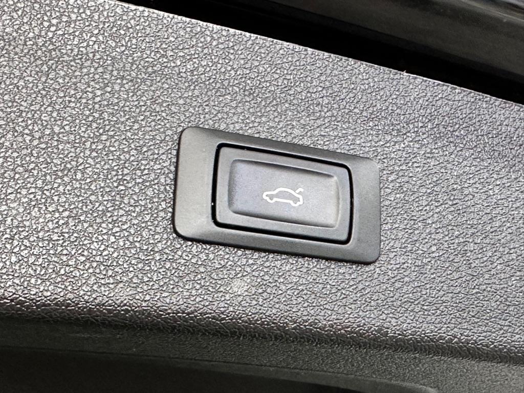 Audi Q5 2.0T Premium Plus quattro 2015