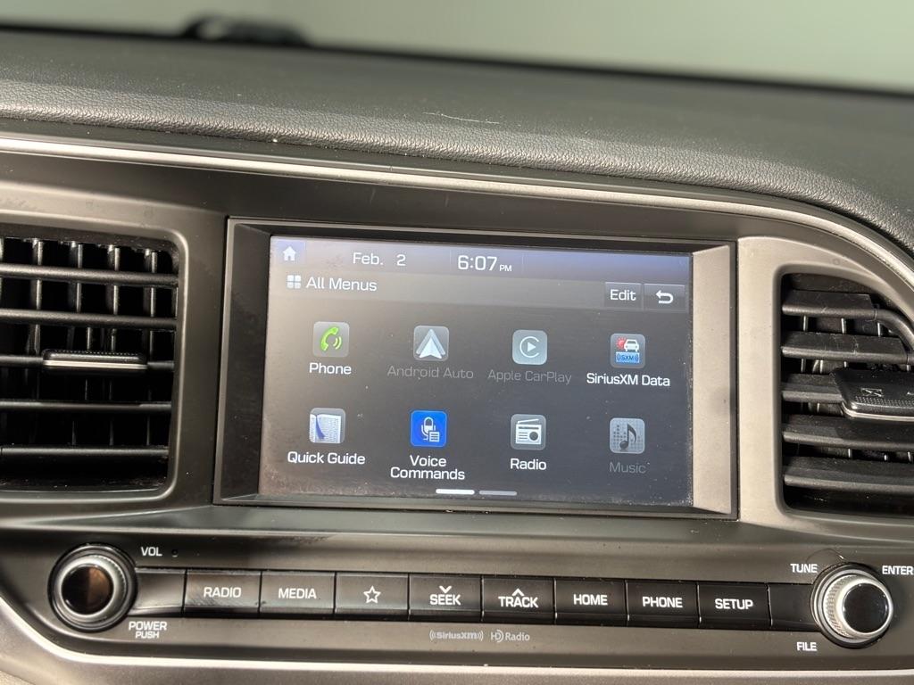 Hyundai Elantra Limited 2019