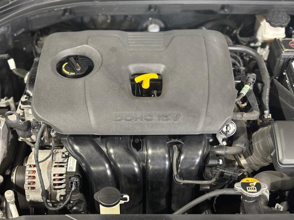 Hyundai Elantra Limited 2019