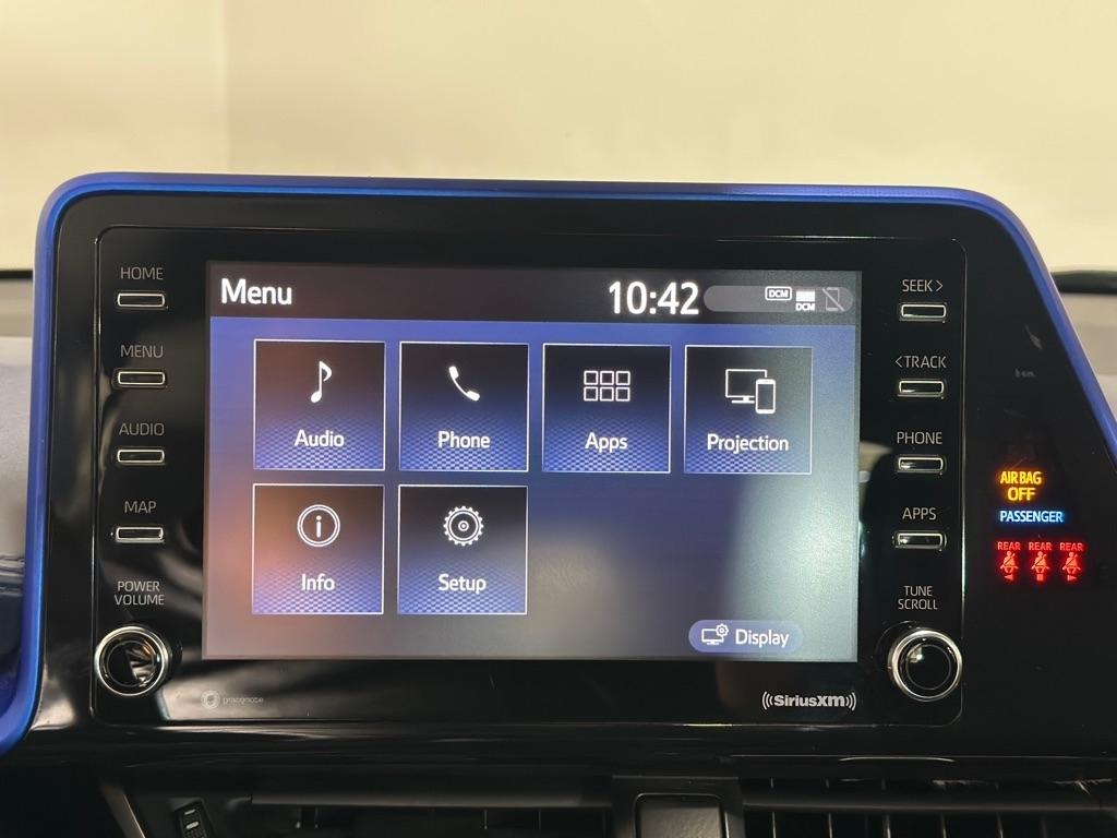 Toyota C-HR XLE 2021