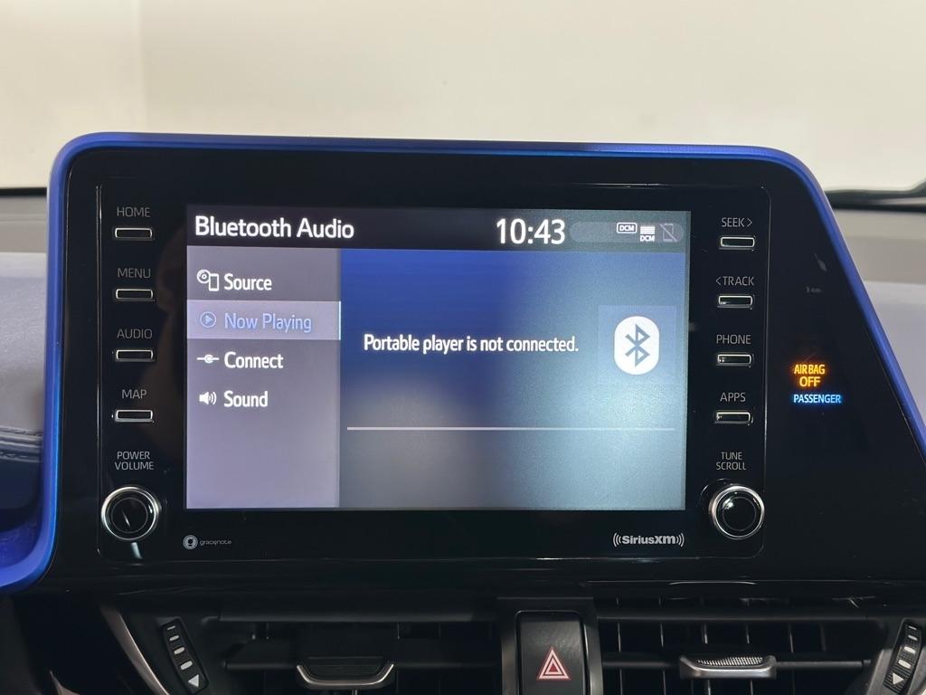 Toyota C-HR XLE 2021