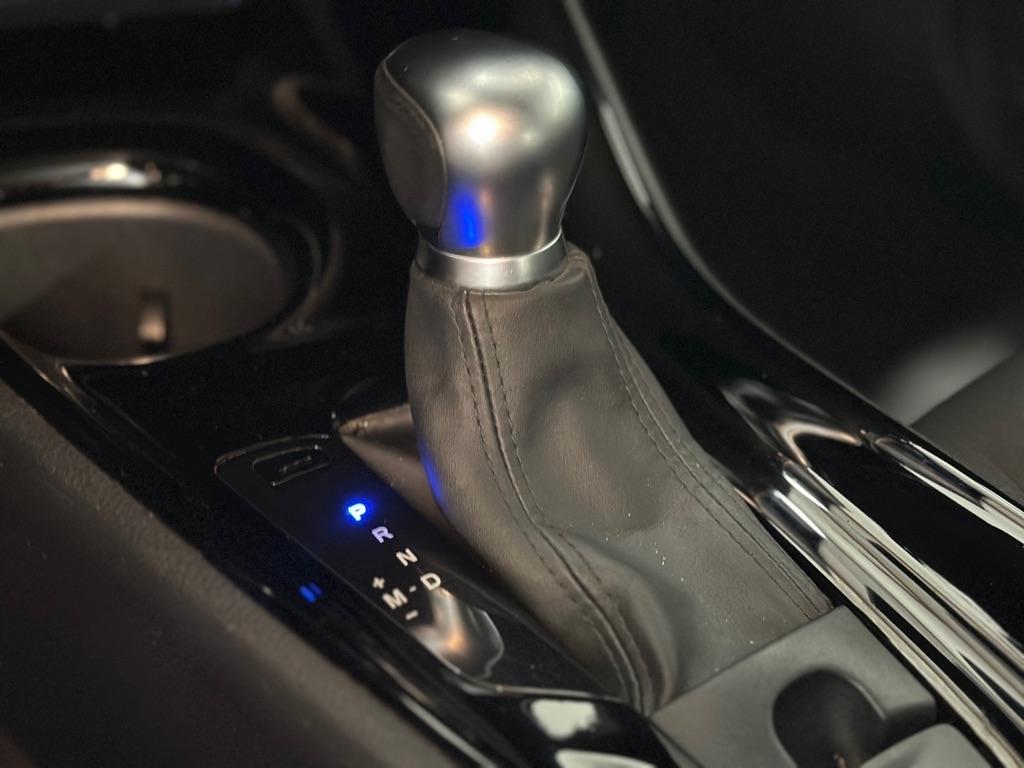 Toyota C-HR XLE 2021