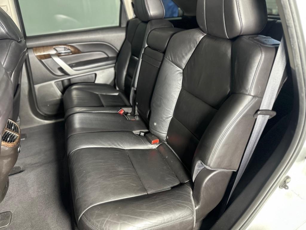 Acura MDX 6-Spd AT 2011