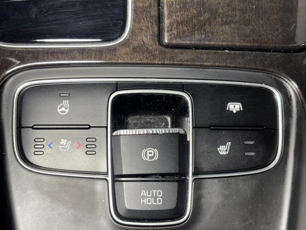 Kia Cadenza Limited 2014