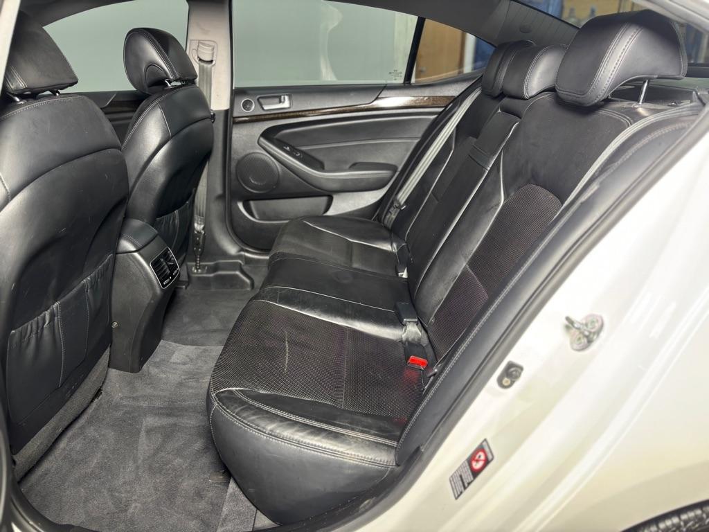 Kia Cadenza Limited 2014